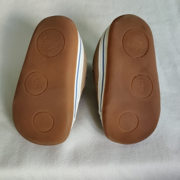 See Kai Run Tan and White Kids Sneakers - Picture 2 of 6